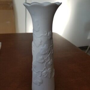 LBK White Ivy Porcelain Bud Vase